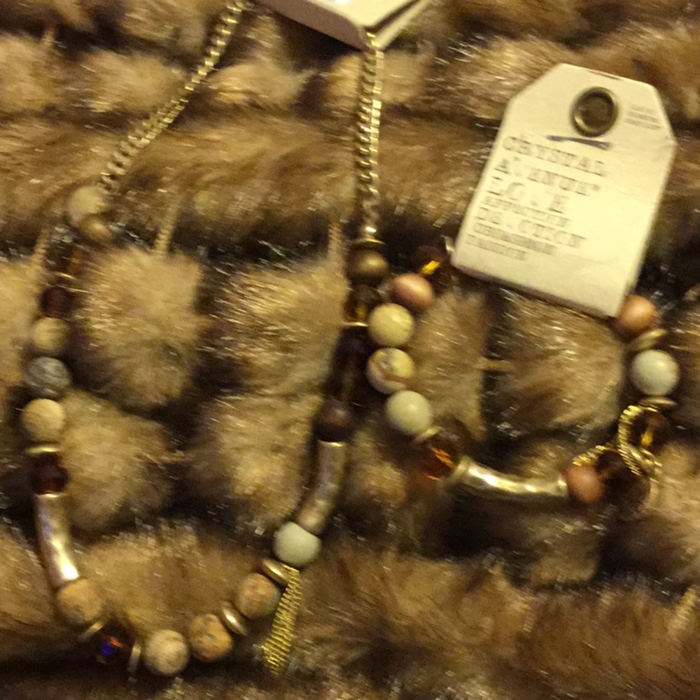 Jewelry - Picture 2 of 4